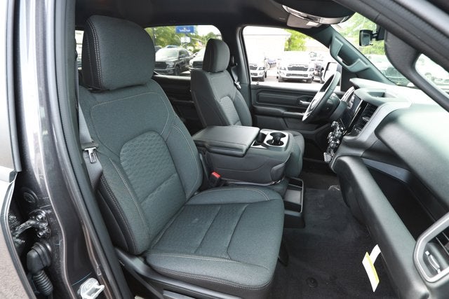 2026 RAM Ram 1500 RAM 1500 EXPRESS CREW CAB 4X2 5'7' BOX