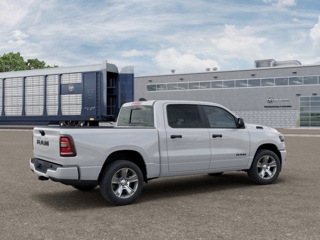 2026 RAM Ram 1500 RAM 1500 EXPRESS CREW CAB 4X2 5'7' BOX