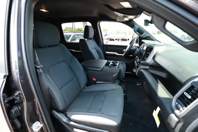 2026 RAM 1500 RAM 1500 EXPRESS CREW CAB 4X2 5'7' BOX