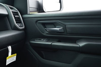 2026 RAM Ram 1500 RAM 1500 EXPRESS CREW CAB 4X2 5'7' BOX