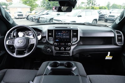 2026 RAM Ram 1500 RAM 1500 EXPRESS CREW CAB 4X2 5'7' BOX