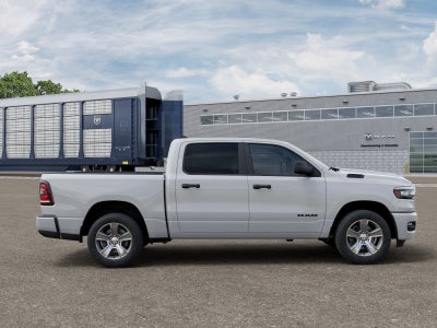 2026 RAM Ram 1500 RAM 1500 EXPRESS CREW CAB 4X2 5'7' BOX