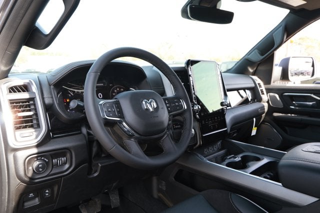 2026 RAM Ram 1500 RAM 1500 LARAMIE CREW CAB 4X2 5'7' BOX