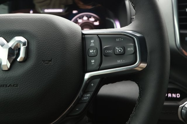 2026 RAM Ram 1500 RAM 1500 LARAMIE CREW CAB 4X2 5'7' BOX