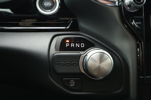 2026 RAM Ram 1500 RAM 1500 LARAMIE CREW CAB 4X2 5'7' BOX