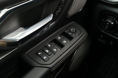 2026 RAM Ram 1500 RAM 1500 LARAMIE CREW CAB 4X2 5'7' BOX