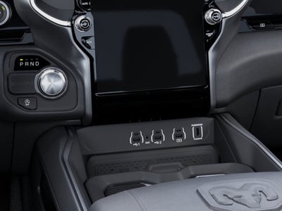 2026 RAM Ram 1500 RAM 1500 LARAMIE CREW CAB 4X2 5'7' BOX