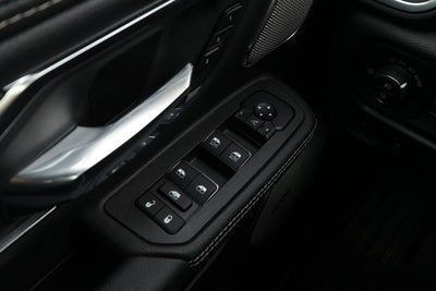 2026 RAM Ram 1500 RAM 1500 LARAMIE CREW CAB 4X2 5'7' BOX