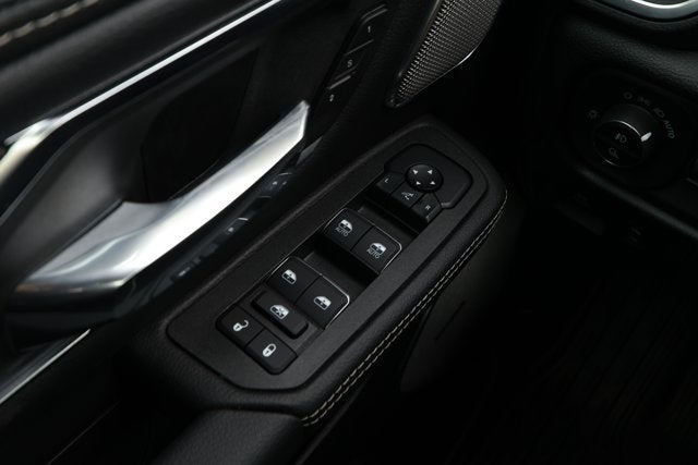 2026 RAM Ram 1500 RAM 1500 LARAMIE CREW CAB 4X2 5'7' BOX