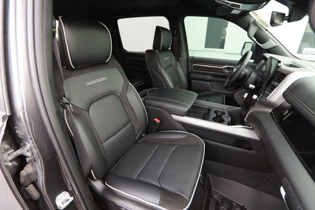 2026 RAM Ram 1500 RAM 1500 LARAMIE CREW CAB 4X2 5'7' BOX