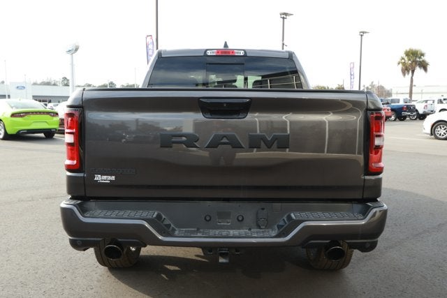 2026 RAM Ram 1500 RAM 1500 LARAMIE CREW CAB 4X2 5'7' BOX
