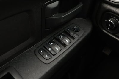 2021 RAM 2500 Tradesman Crew Cab 4x4 6'4' Box