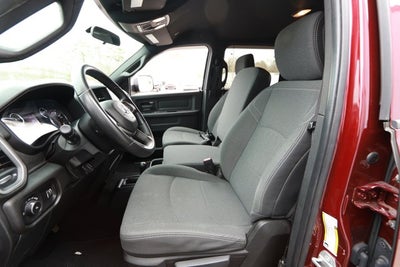 2021 RAM 2500 Tradesman Crew Cab 4x4 6'4' Box