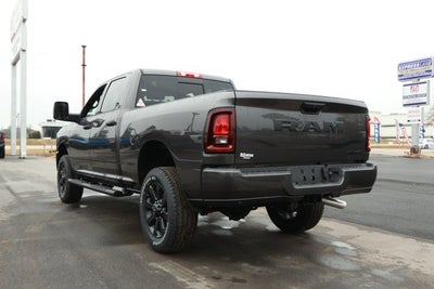2026 RAM Ram 2500 RAM 2500 BLACK EXPRESS CREW CAB 4X4 6'4' BOX