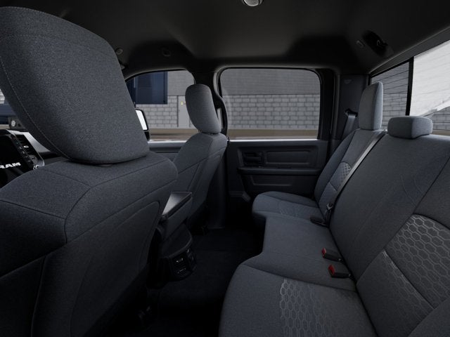 2026 RAM Ram 2500 RAM 2500 BLACK EXPRESS CREW CAB 4X4 6'4' BOX