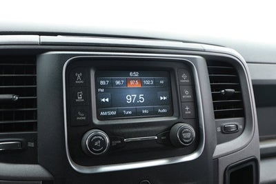 2018 RAM 2500 Tradesman Crew Cab 4x4 6'4' Box