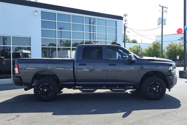 2024 RAM 2500 Tradesman Crew Cab 4x4 6'4' Box