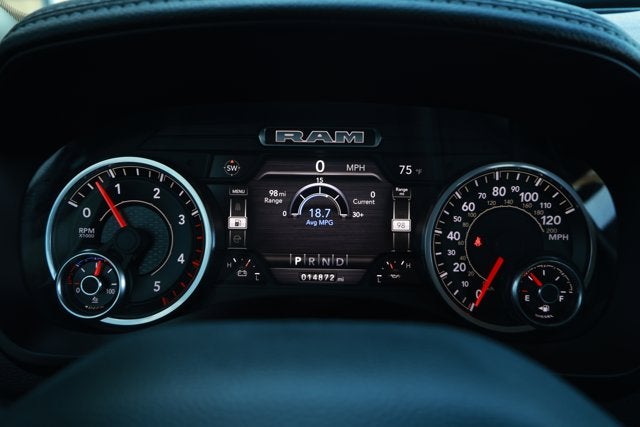 2022 RAM 2500 Laramie Crew Cab 4x4 6'4' Box