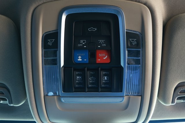 2022 RAM 2500 Laramie Crew Cab 4x4 6'4' Box