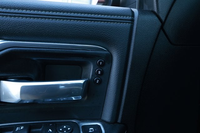 2022 RAM 2500 Laramie Crew Cab 4x4 6'4' Box