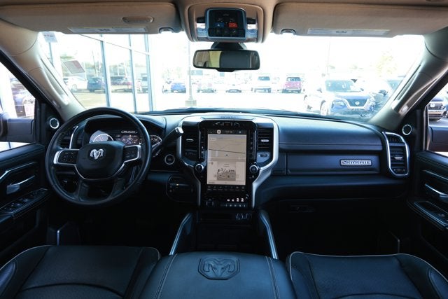 2022 RAM 2500 Laramie Crew Cab 4x4 6'4' Box