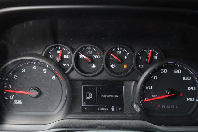 2021 Chevrolet Silverado 1500 2WD Crew Cab Short Bed Custom