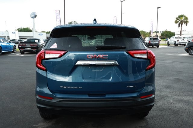 2024 GMC Terrain AWD SLE