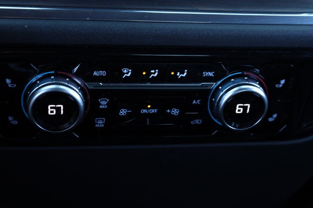 2024 GMC Sierra 1500 2WD Crew Cab Short Box SLT