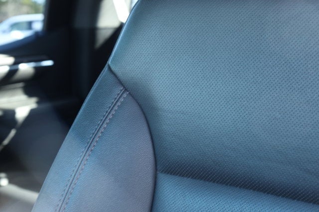 2025 GMC Sierra 1500 2WD Crew Cab Short Box SLT