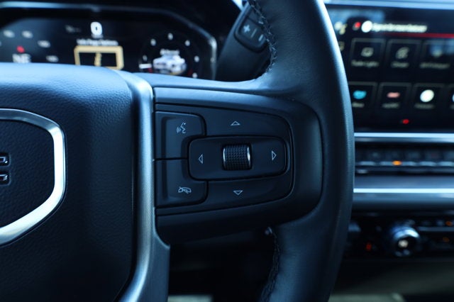 2025 GMC Sierra 1500 2WD Crew Cab Short Box SLT