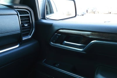 2024 GMC Sierra 1500 4WD Crew Cab Standard Box Elevation