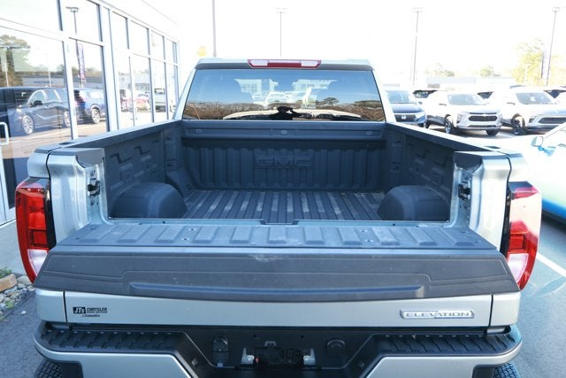 2024 GMC Sierra 1500 4WD Crew Cab Standard Box Elevation