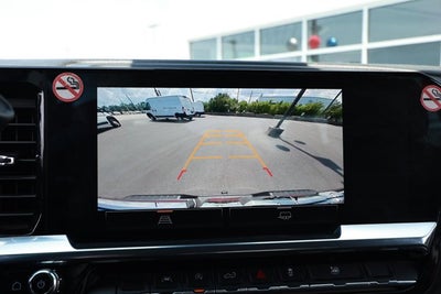 2025 GMC Sierra 1500 4WD Crew Cab Short Box SLT