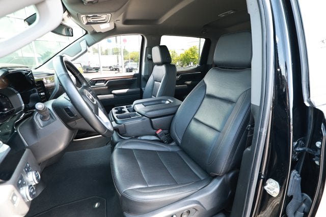 2025 GMC Sierra 1500 4WD Crew Cab Short Box SLT