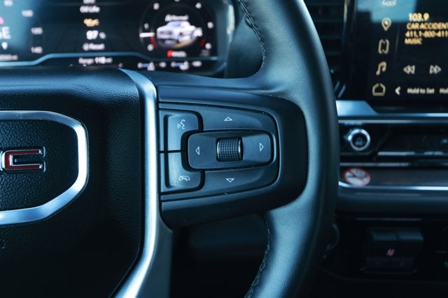 2025 GMC Sierra 1500 4WD Crew Cab Short Box SLT