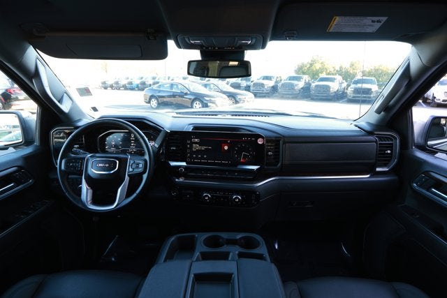 2025 GMC Sierra 1500 4WD Crew Cab Short Box SLT