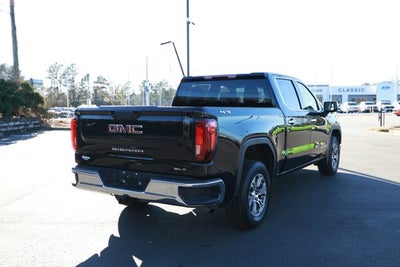 2025 GMC Sierra 1500 4WD Crew Cab Short Box SLT