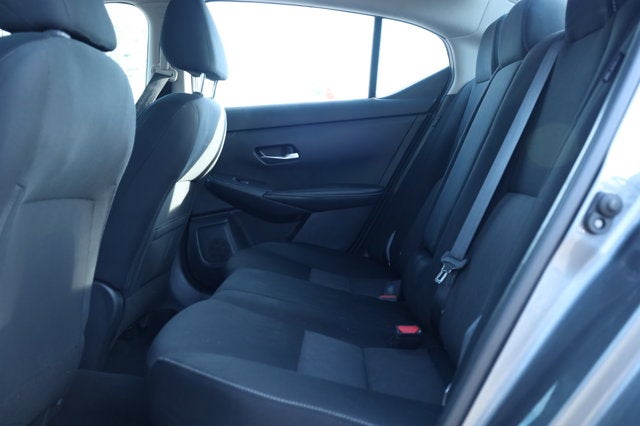 2022 Nissan Sentra SV Xtronic CVT