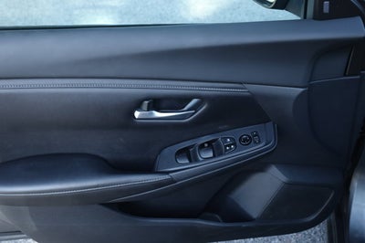 2022 Nissan Sentra SV Xtronic CVT