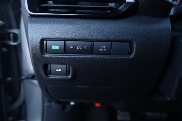 2022 Nissan Sentra SV Xtronic CVT