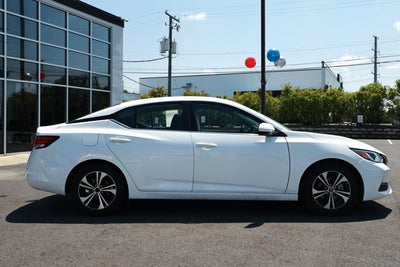 2022 Nissan Sentra SV Xtronic CVT