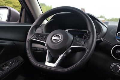2024 Nissan Sentra SV Xtronic CVT