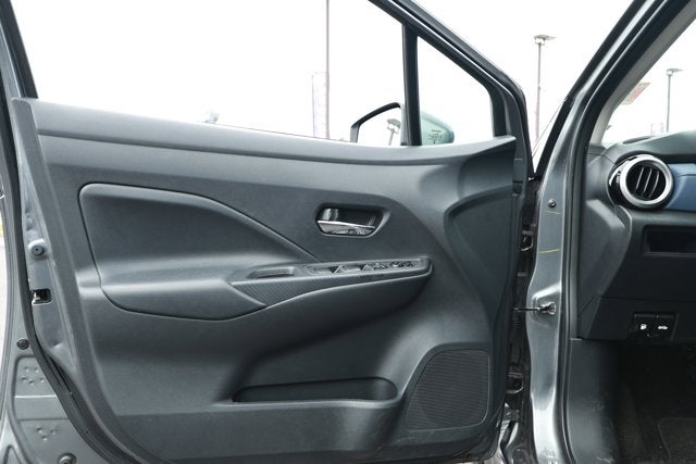 2024 Nissan Versa 1.6 SV