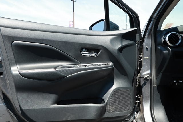 2024 Nissan Versa 1.6 SR