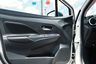 2024 Nissan Versa 1.6 SR