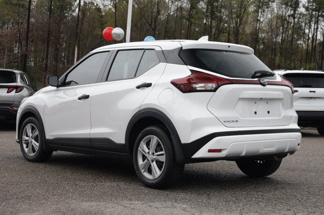 2024 Nissan Kicks S Xtronic CVT