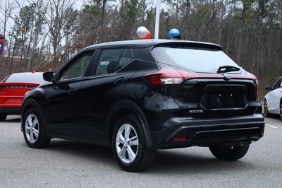 2025 Nissan Kicks Play S