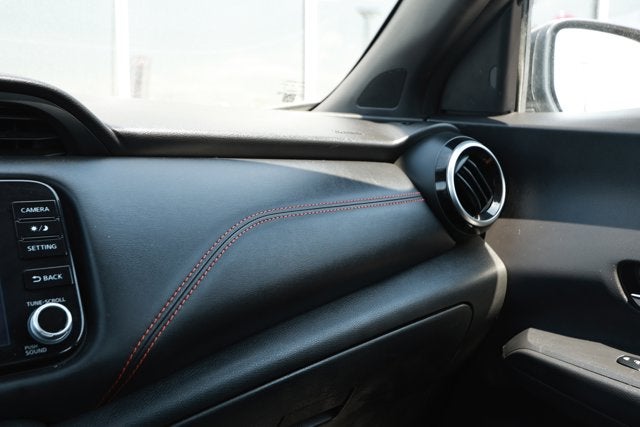 2024 Nissan Kicks SR Xtronic CVT