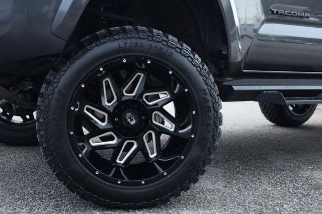 2020 Toyota Tacoma TRD Sport