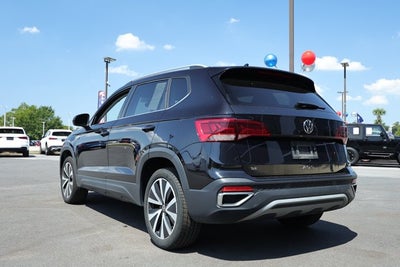 2024 Volkswagen Taos 1.5T SE